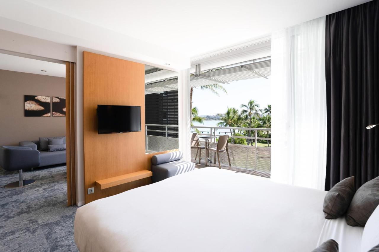 Chateau Royal Beach Resort & Spa, Νουμεά Εξωτερικό φωτογραφία