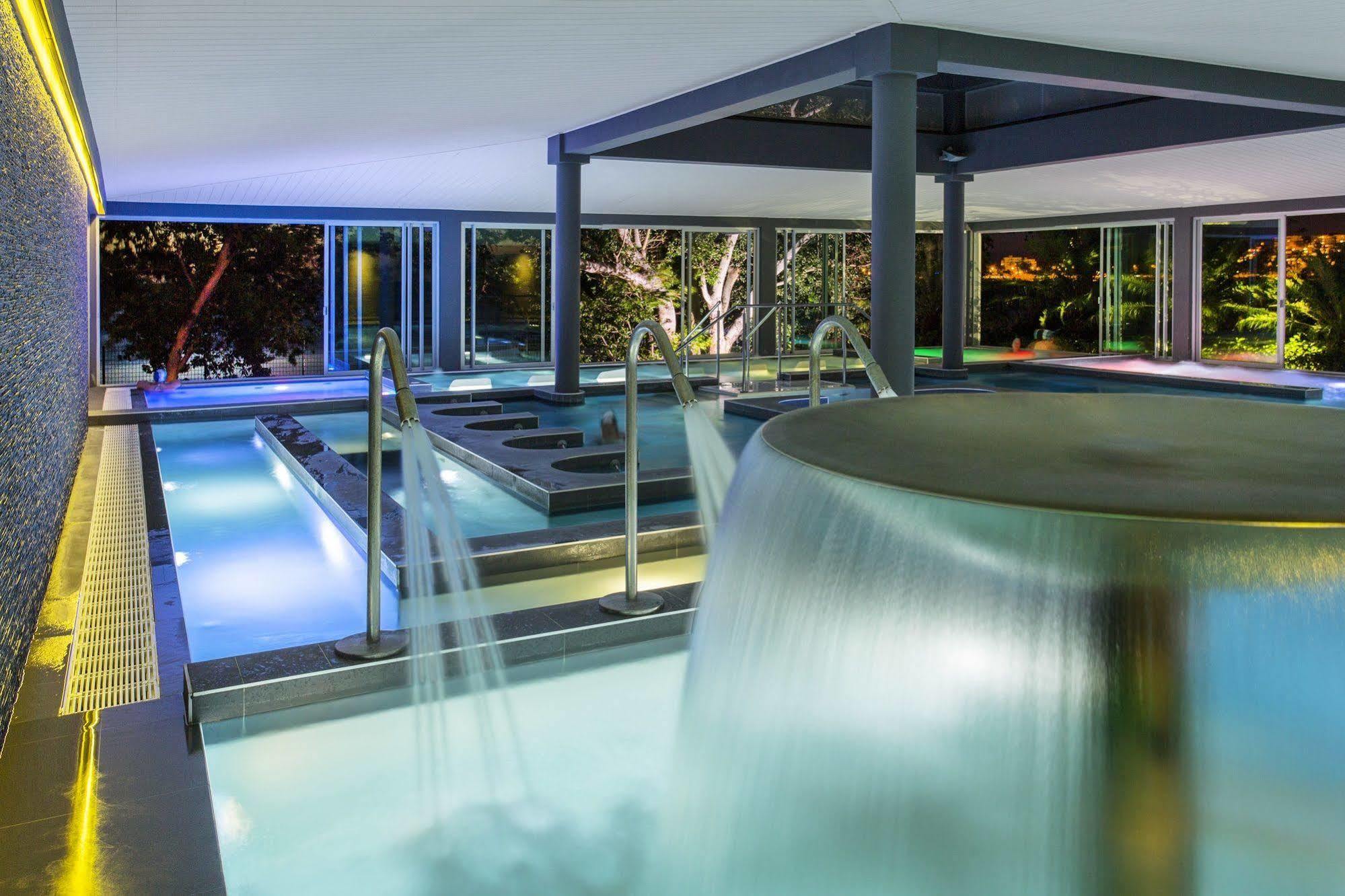 Chateau Royal Beach Resort & Spa, Νουμεά Εξωτερικό φωτογραφία