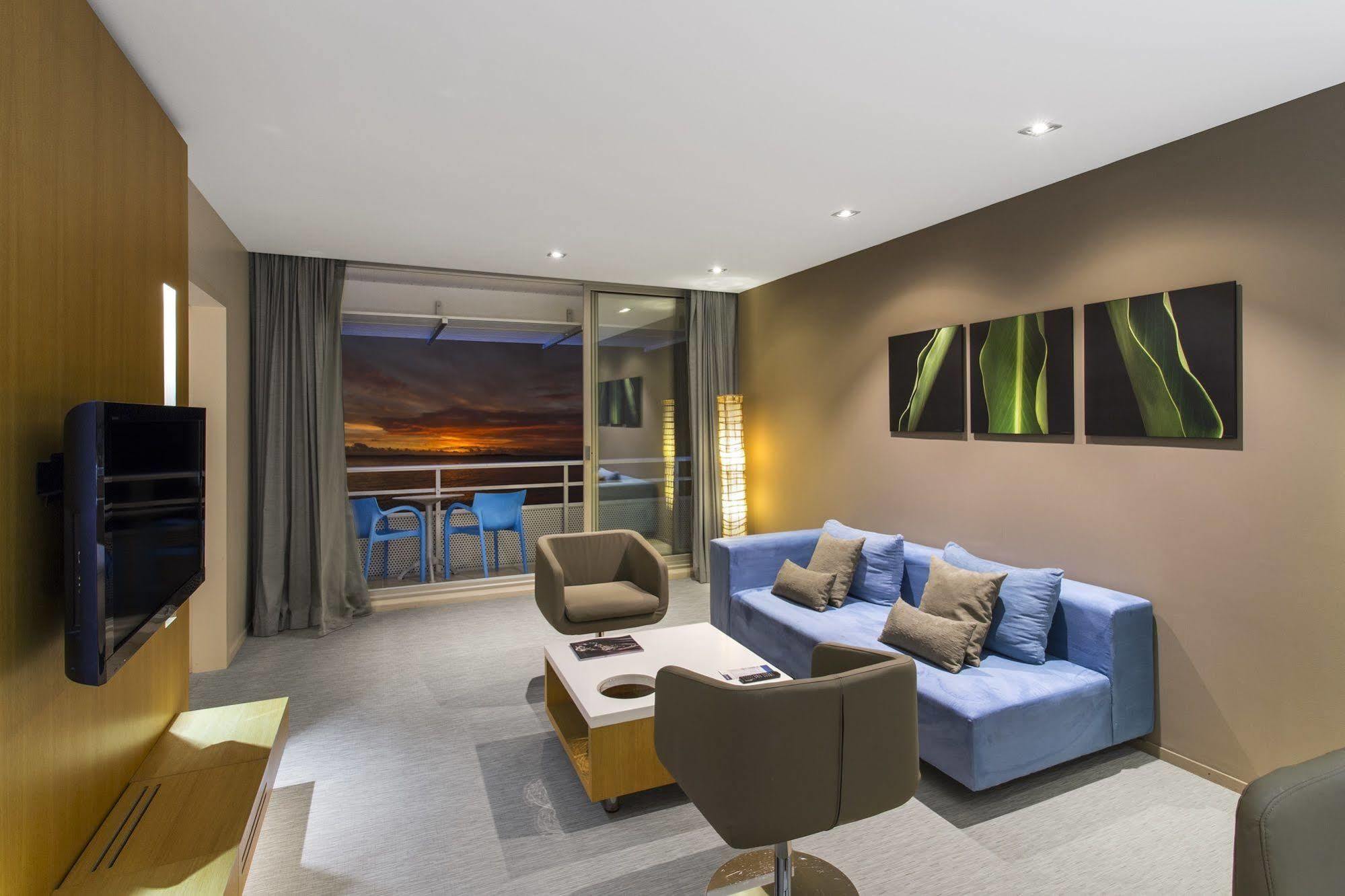 Chateau Royal Beach Resort & Spa, Νουμεά Εξωτερικό φωτογραφία